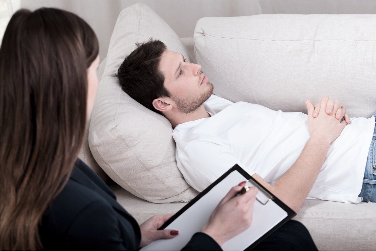 A relaxed therapy session